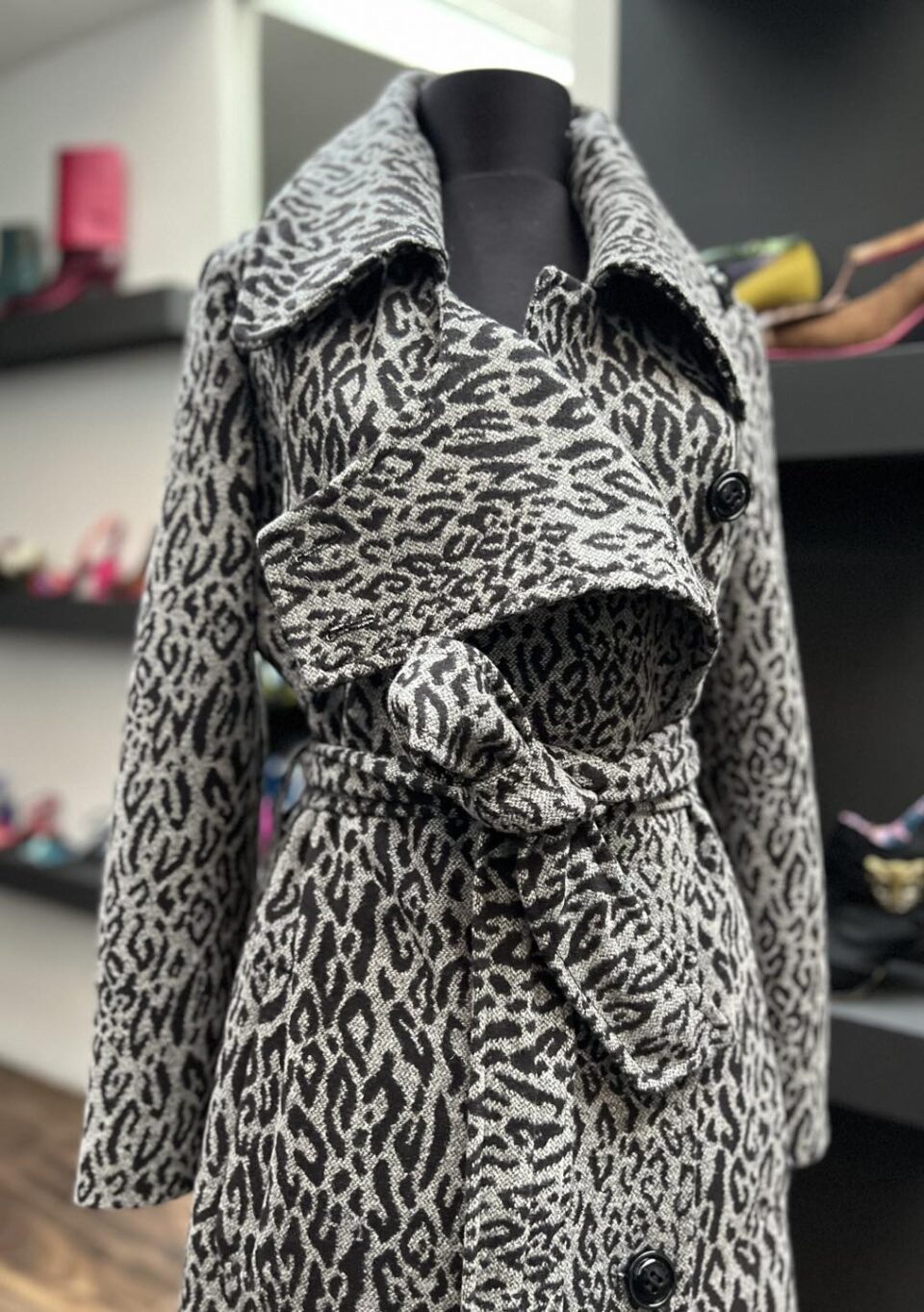 Salute Feline Coat Grey